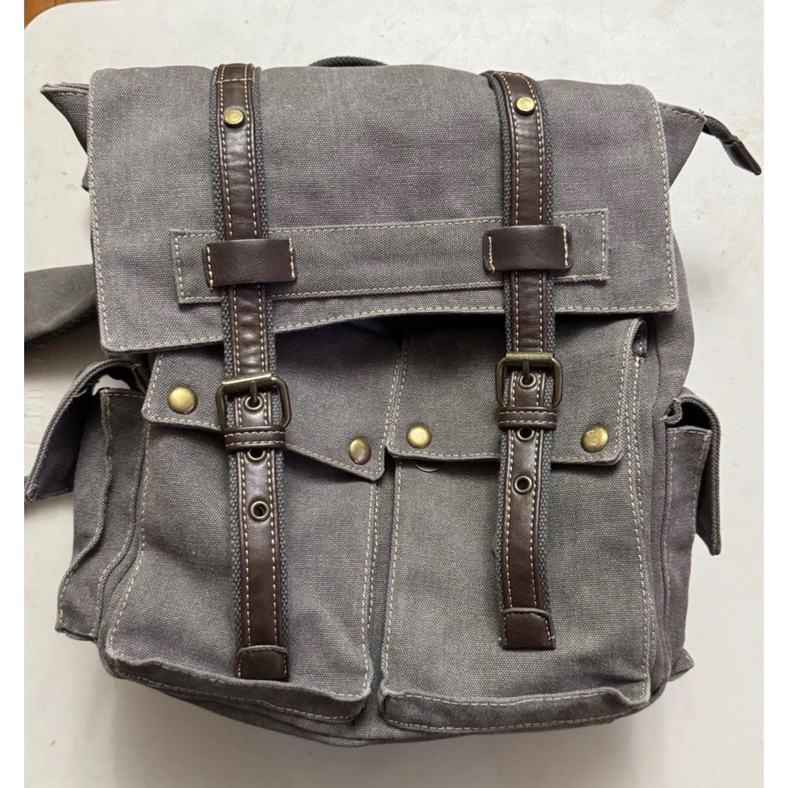 Cargoit Gray Canvas Backpack Buckle Strap Accents Brown Shoulder Straps